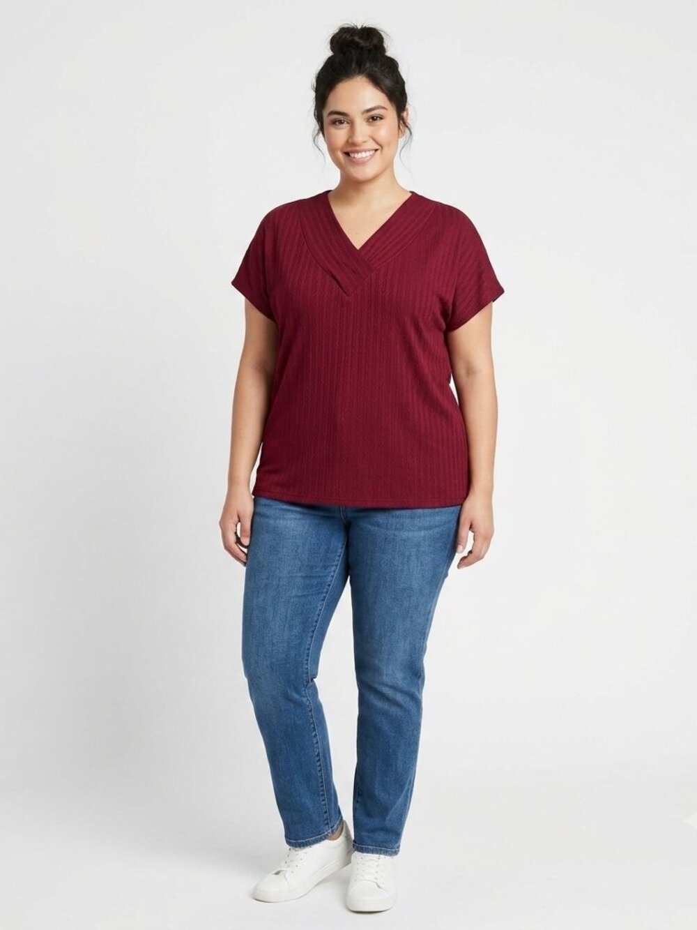 Women's Large Burgundy V-Neck Short Sleeve Textured Knit Top NWOT